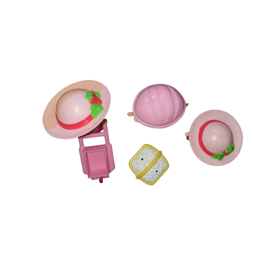 2000's Mcdonald's Strawberry Shortcake Toys Lot - Picture 4 of 4